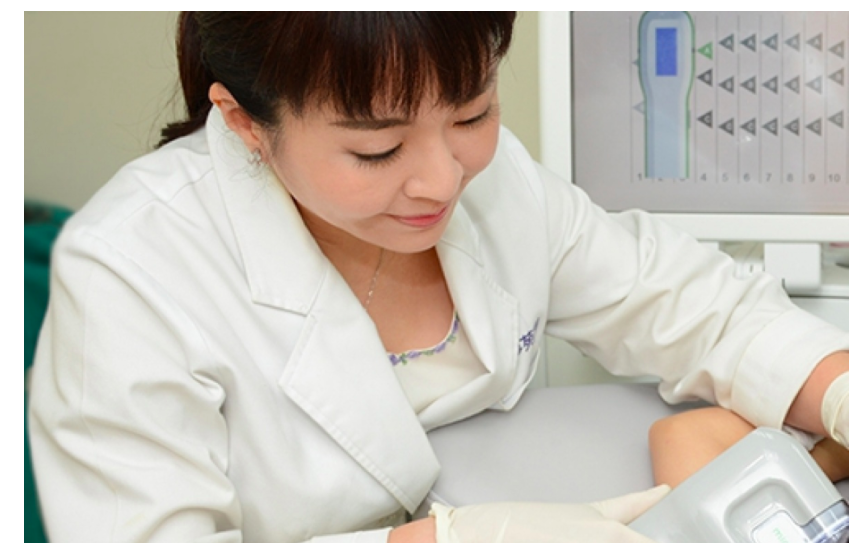 女性乳癌年輕化的兇手可能就在身邊？　醫師提醒使用止汗劑要停看聽